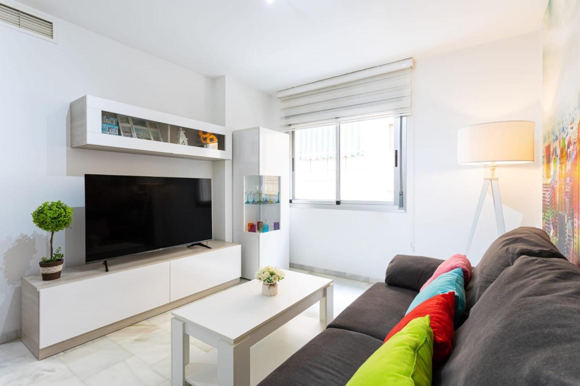 Holidays2Malaga Salitre 45 High Speed Wifi Exterior photo